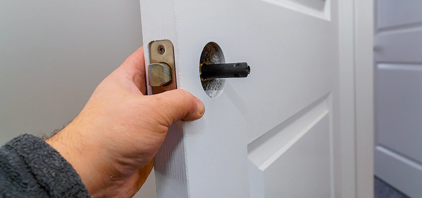 Nighttime Locksmith For Lock Repair in Palmdale, CA