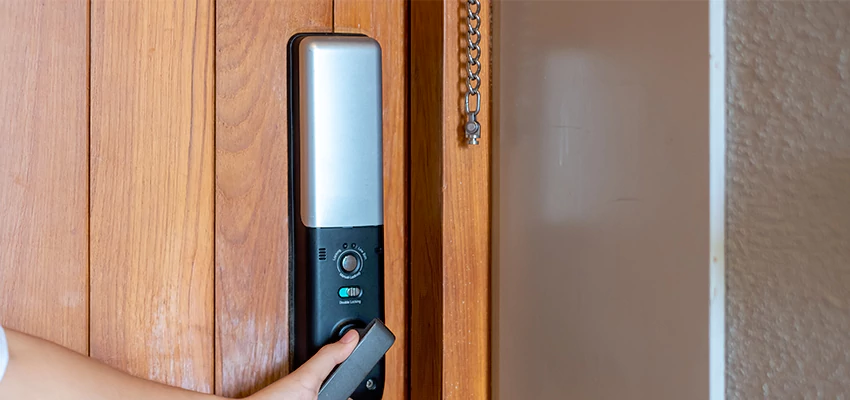 Home Security Electronic Locks Upgrades in Palmdale, CA